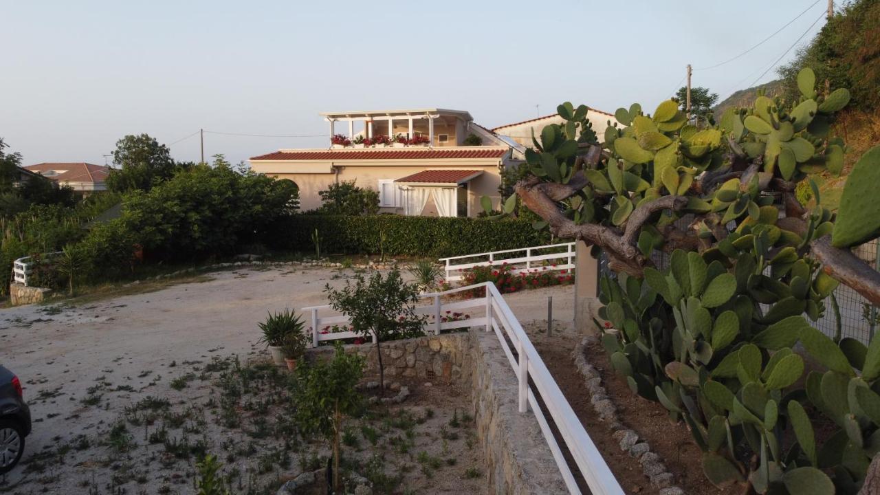 Michelino House Bed & Breakfast Parghelia Dış mekan fotoğraf
