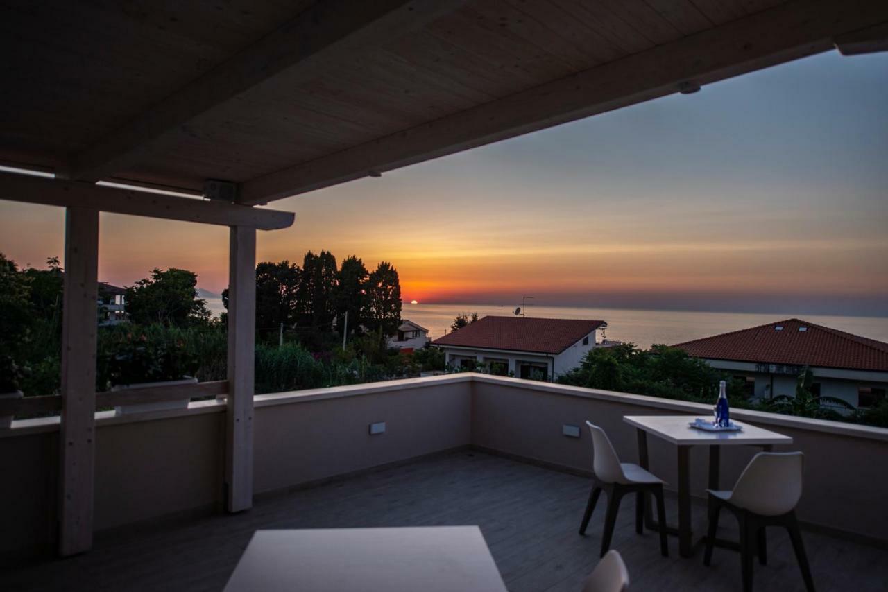 Michelino House Bed & Breakfast Parghelia Dış mekan fotoğraf